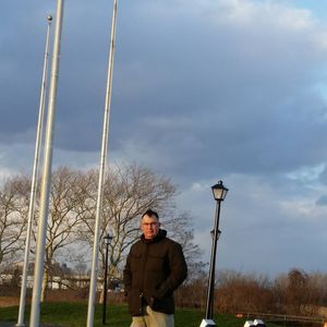 Meet your Posher, Cesar